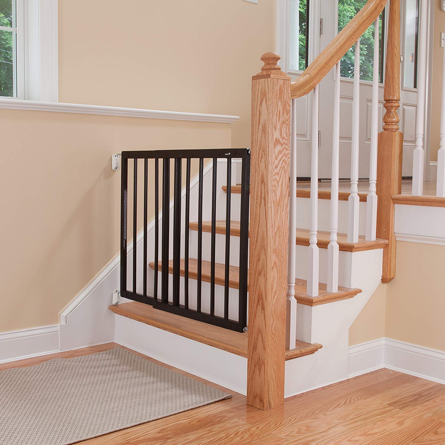 Tips To Choose The Best Baby Pet Gate For Stairs Baby Gates For Stairs